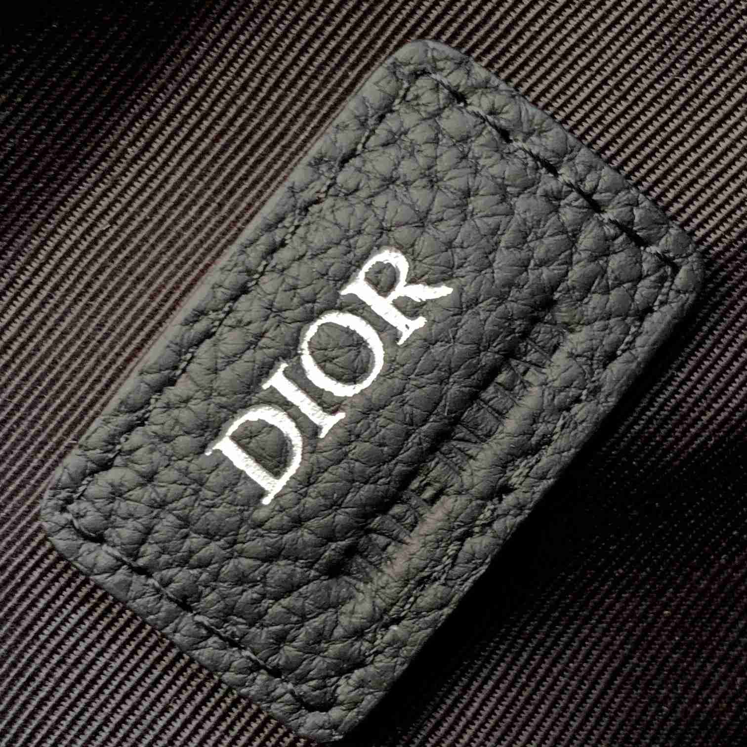 Dior 8 Bag With Strap - DesignerGu