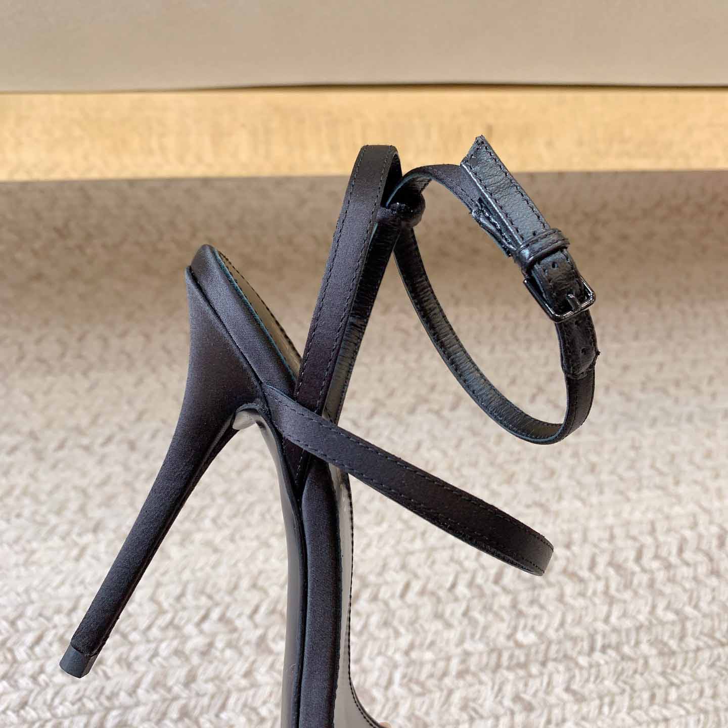 Saint Laurent Hight Heel Sandals - 