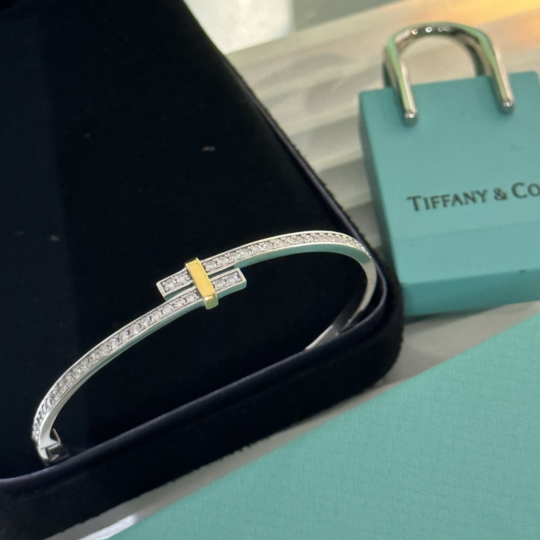 Tiffany & Co. Edge Hinged Bypass Bangle Bracelet - 