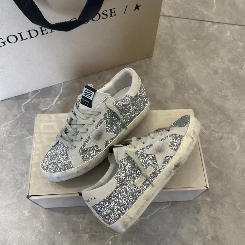 Golden Goose Sneakers - 