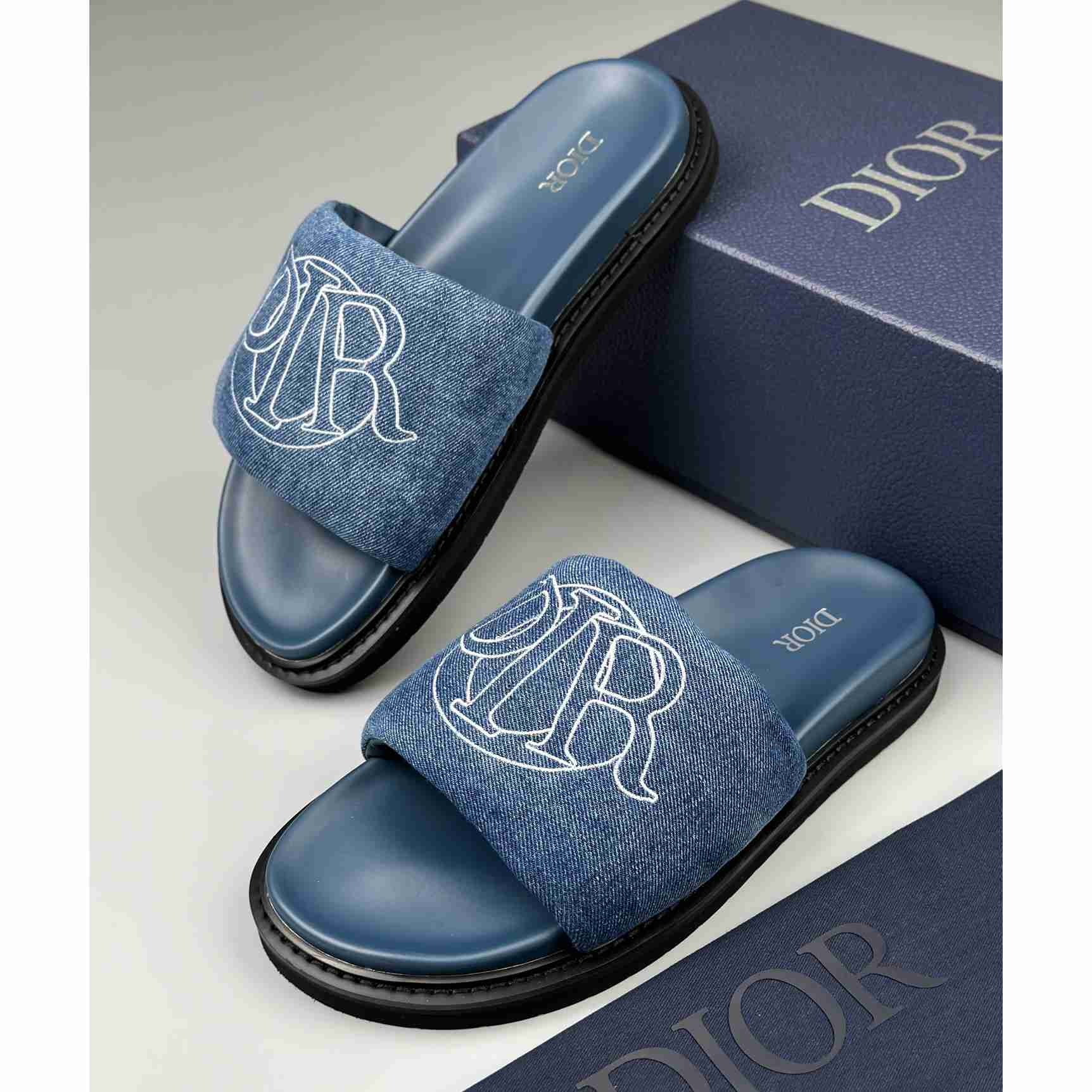 Dior Aqua Sandal - 