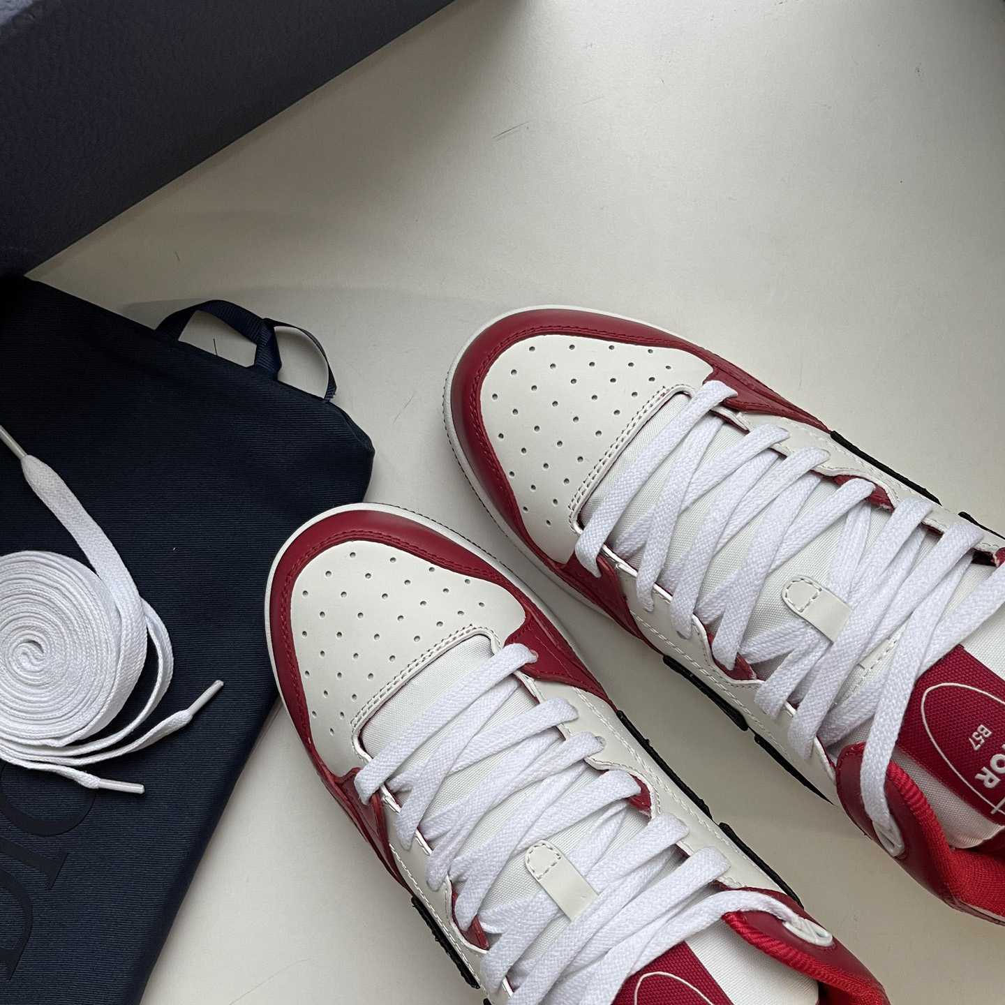Dior B57 Mid-top Sneaker - 