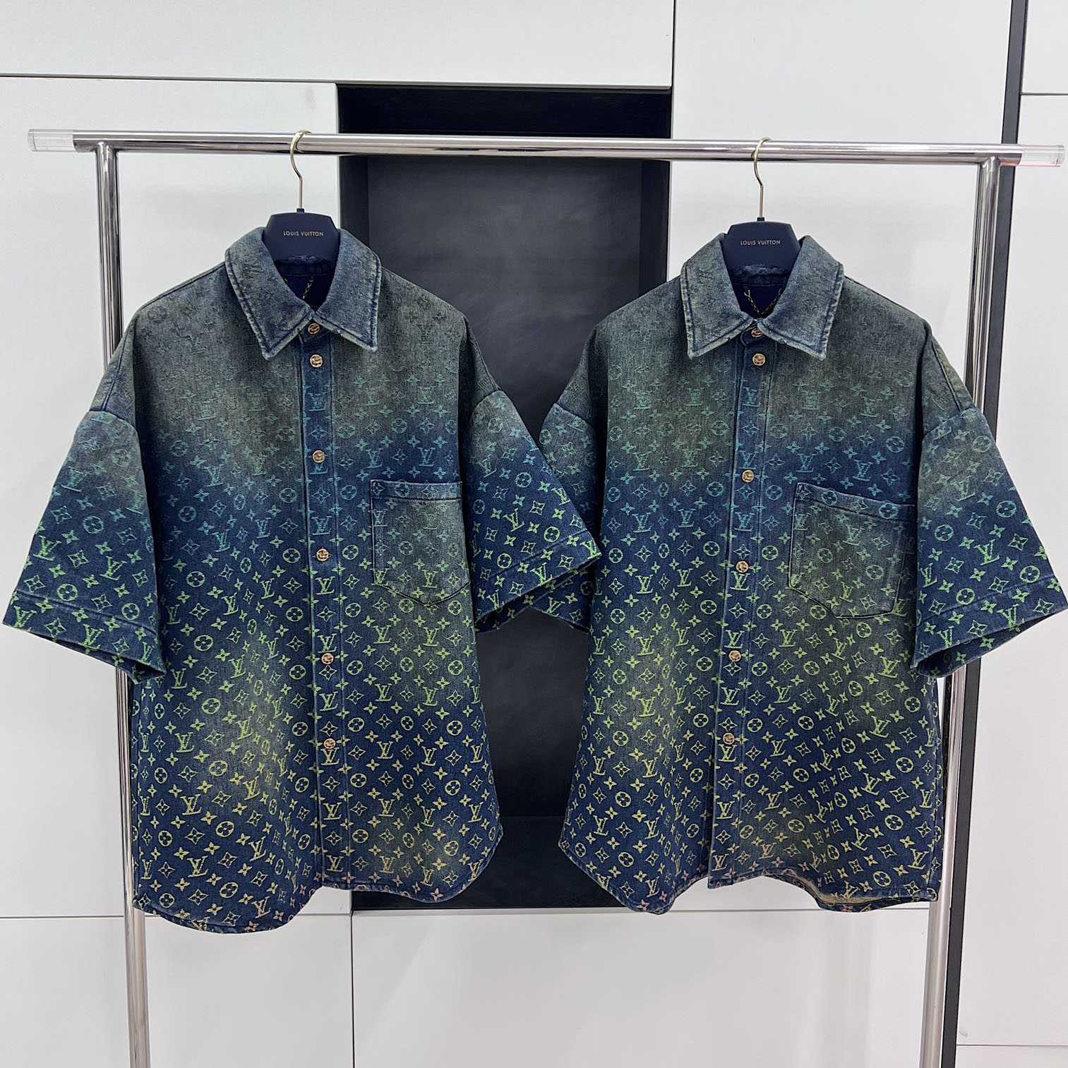 Louis Vuitton Short-Sleeved Monogram Shirt - 