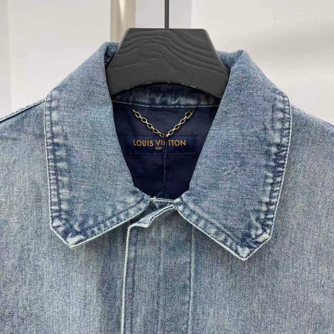 Louis Vuitton Short-Sleeved Denim Workwear Shirt  1ABLDG - 