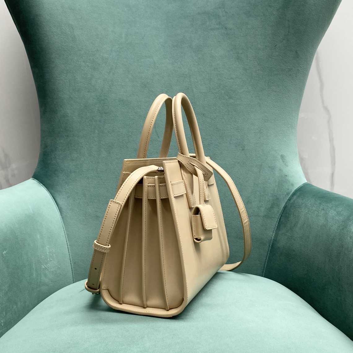 Saint Laurent Sac De Jour Tote Bag  (26*20*13cm) - 