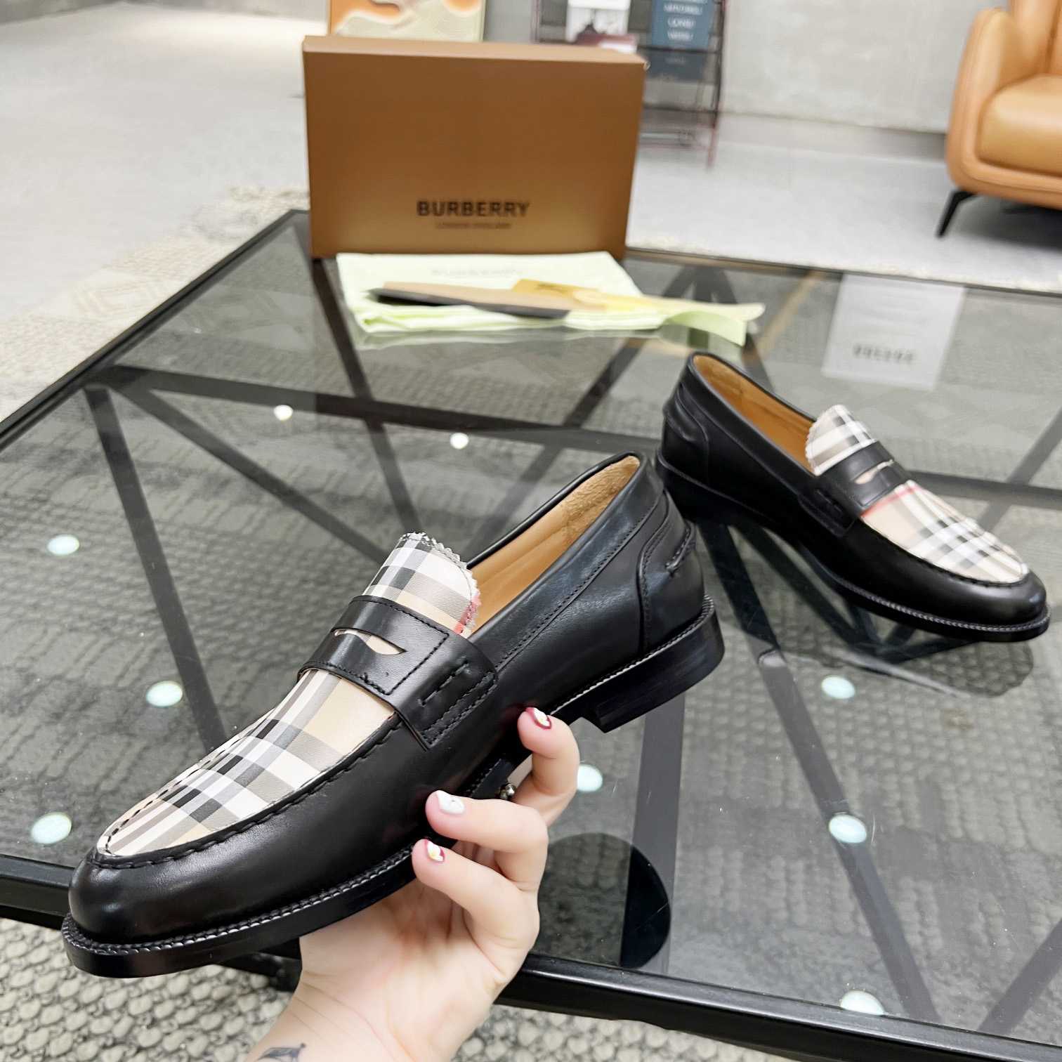 Burberry Vintage Check Penny Loafers - 