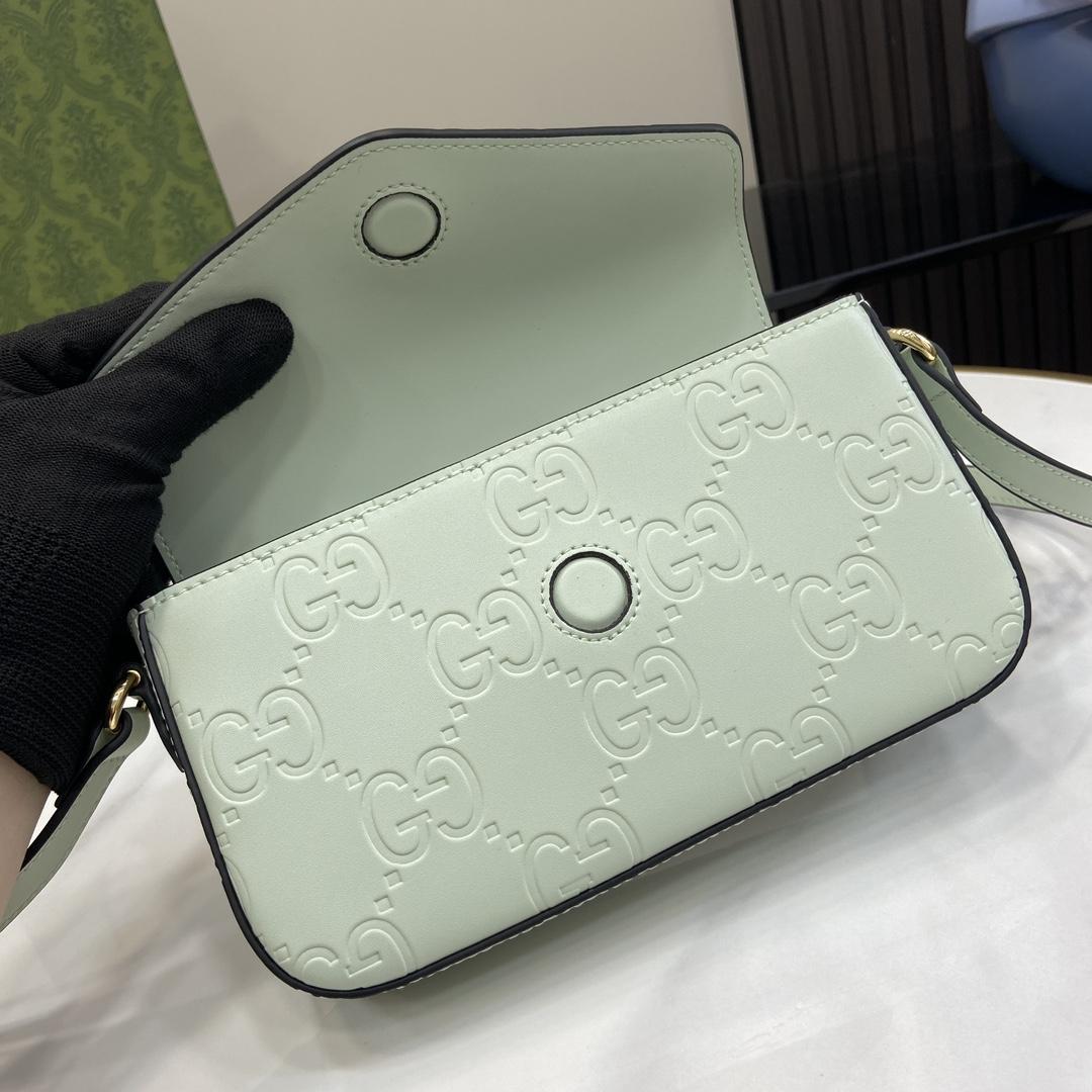 Gucci GG Super Mini Shoulder Bag - 