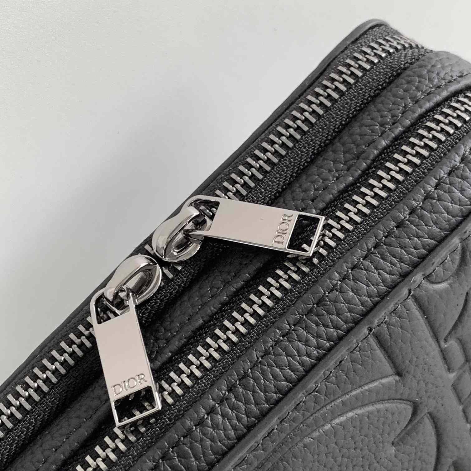 Dior Zipped Pouch With Strap - 