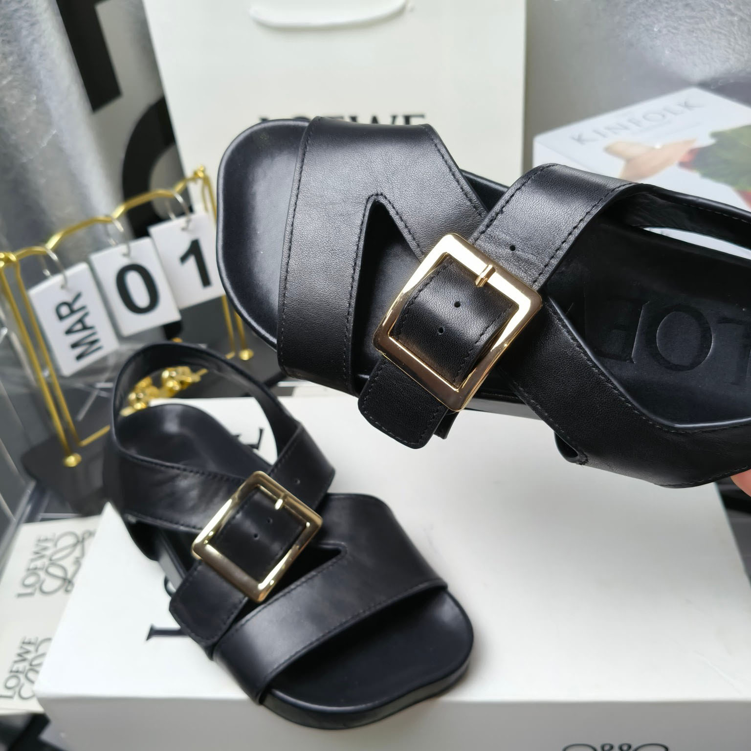 Loewe Ease Buckle Sandal In Vegetal Calfskin - 