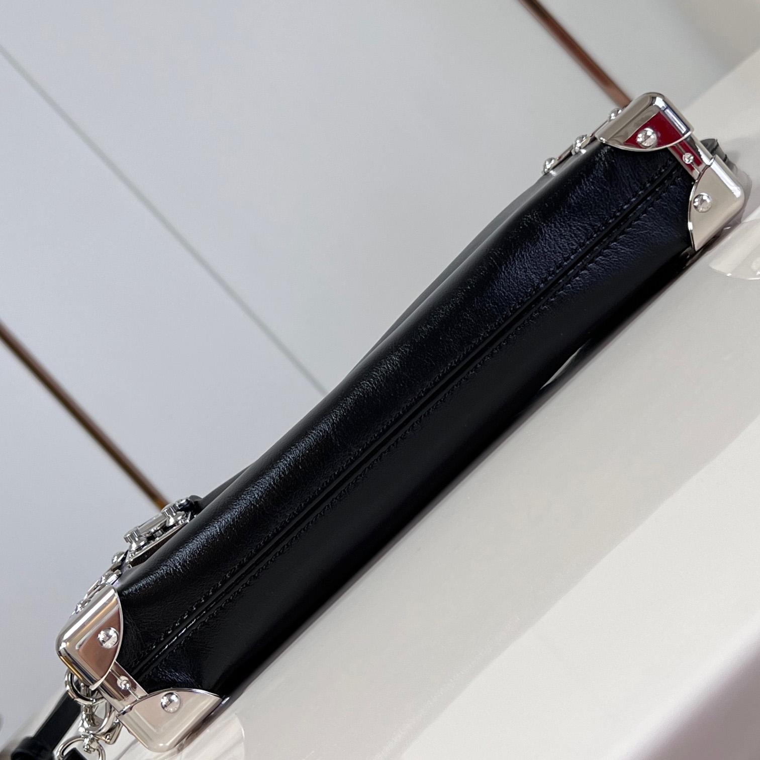 Louis Vuitton Slim Trunk  M25445 - 