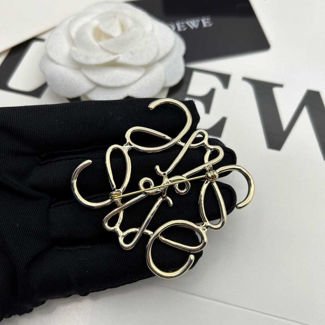 Loewe Anagram Brooch - 