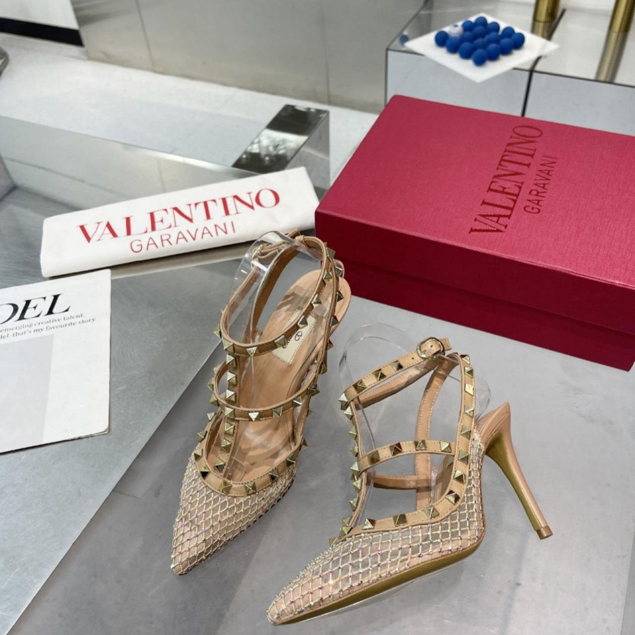 Valenti Rockstud Pumps Women Mesh With Crystals And Straps Apricot - 