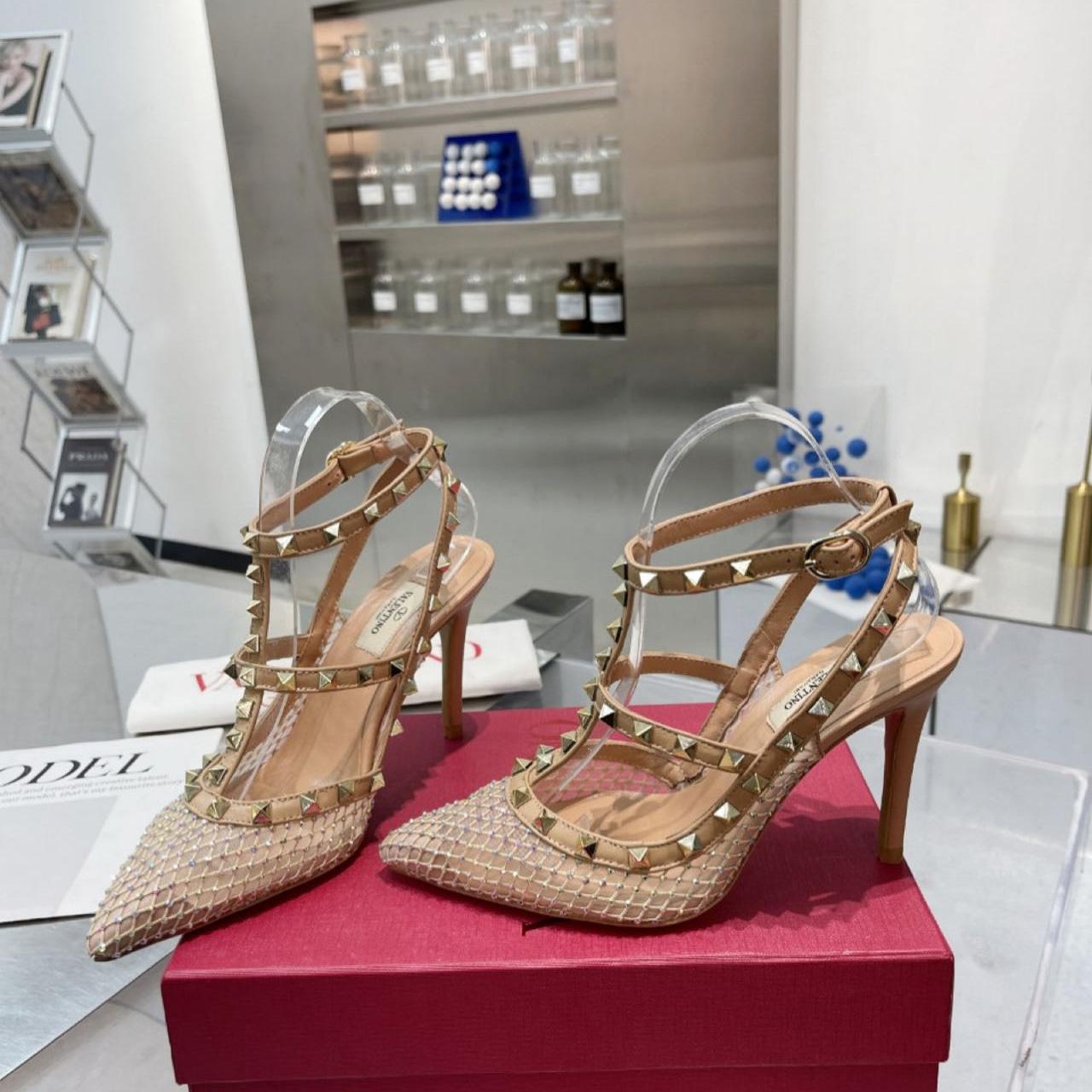 Valenti Rockstud Pumps Women Mesh With Crystals And Straps Apricot - 