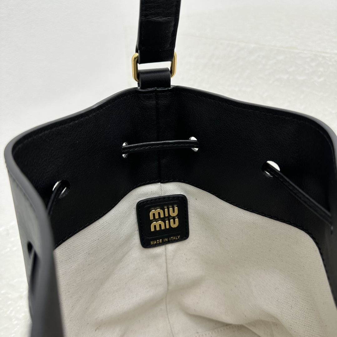 Miu Miu Leather Bucket Bag - 