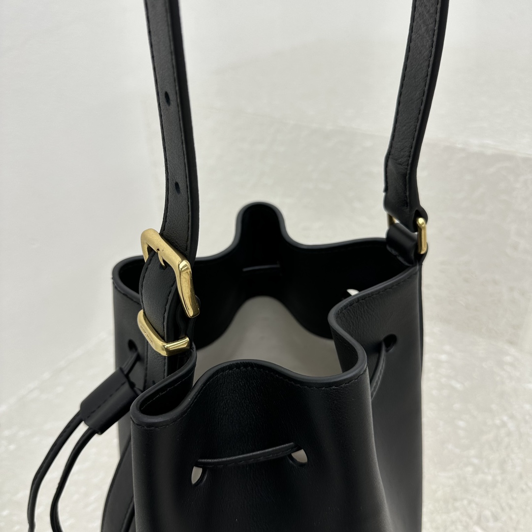 Miu Miu Leather Bucket Bag - 