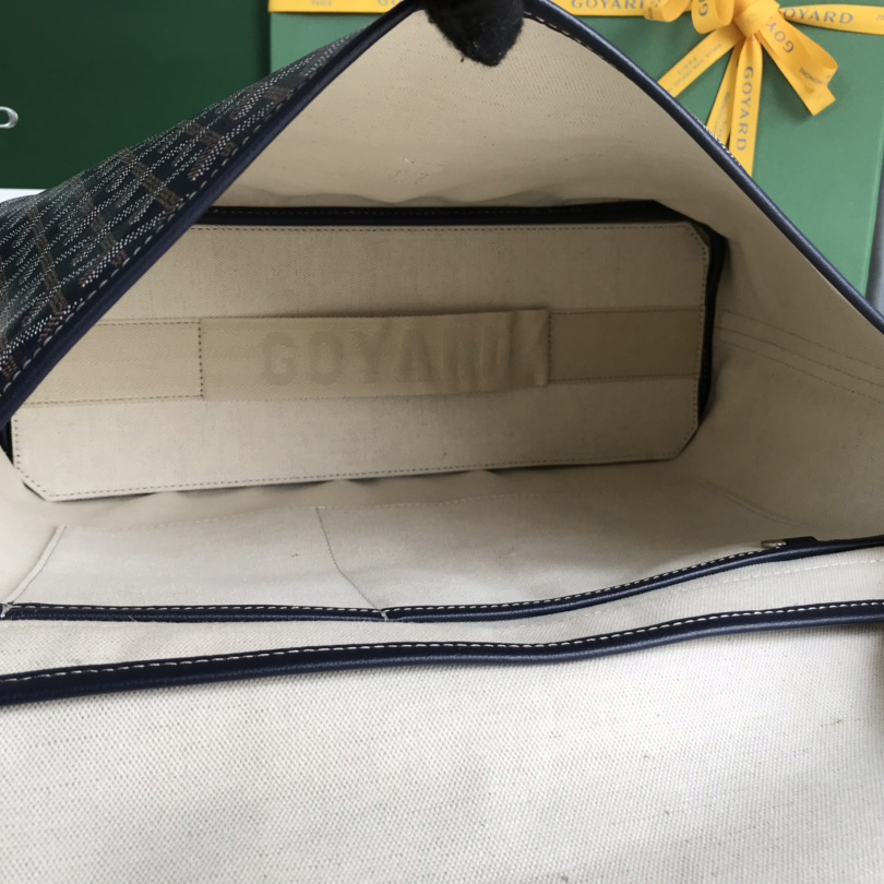 Goyard Messenger Bag - 