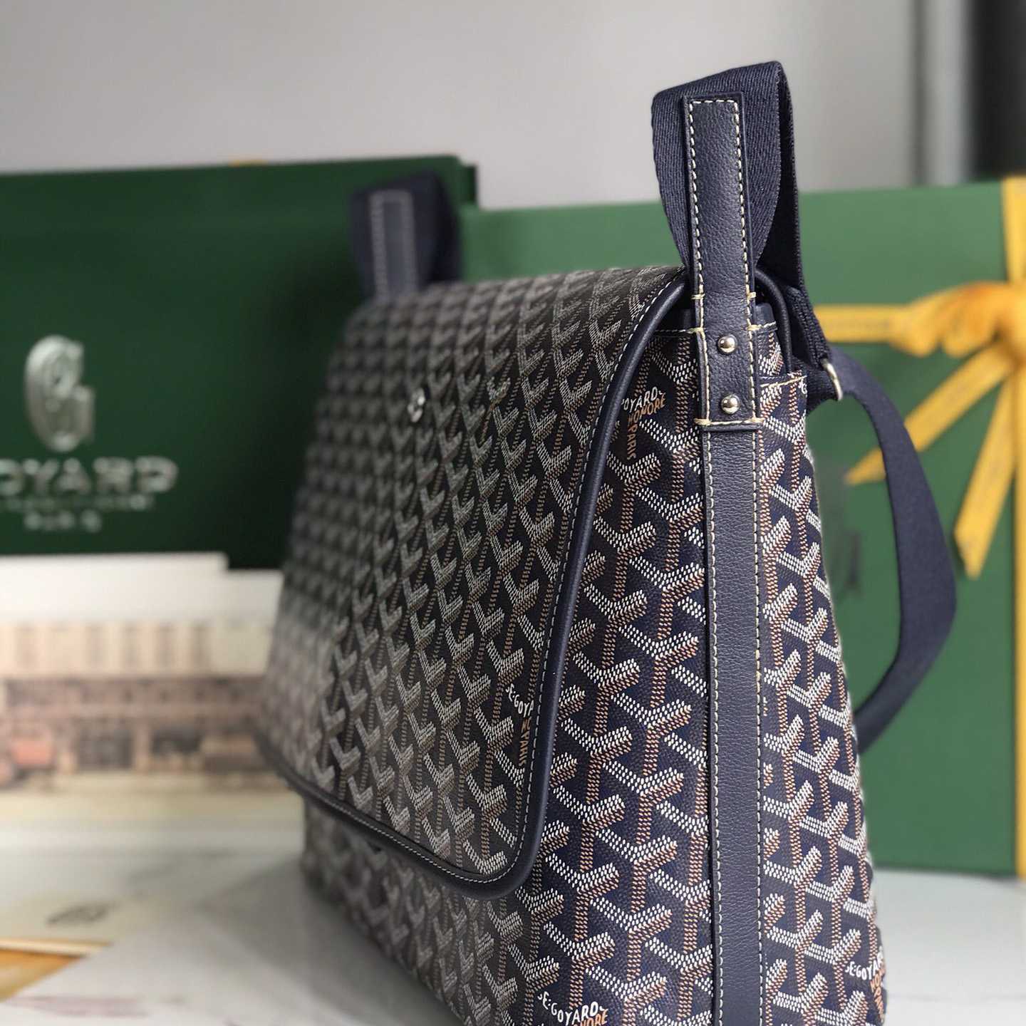 Goyard Messenger Bag - 