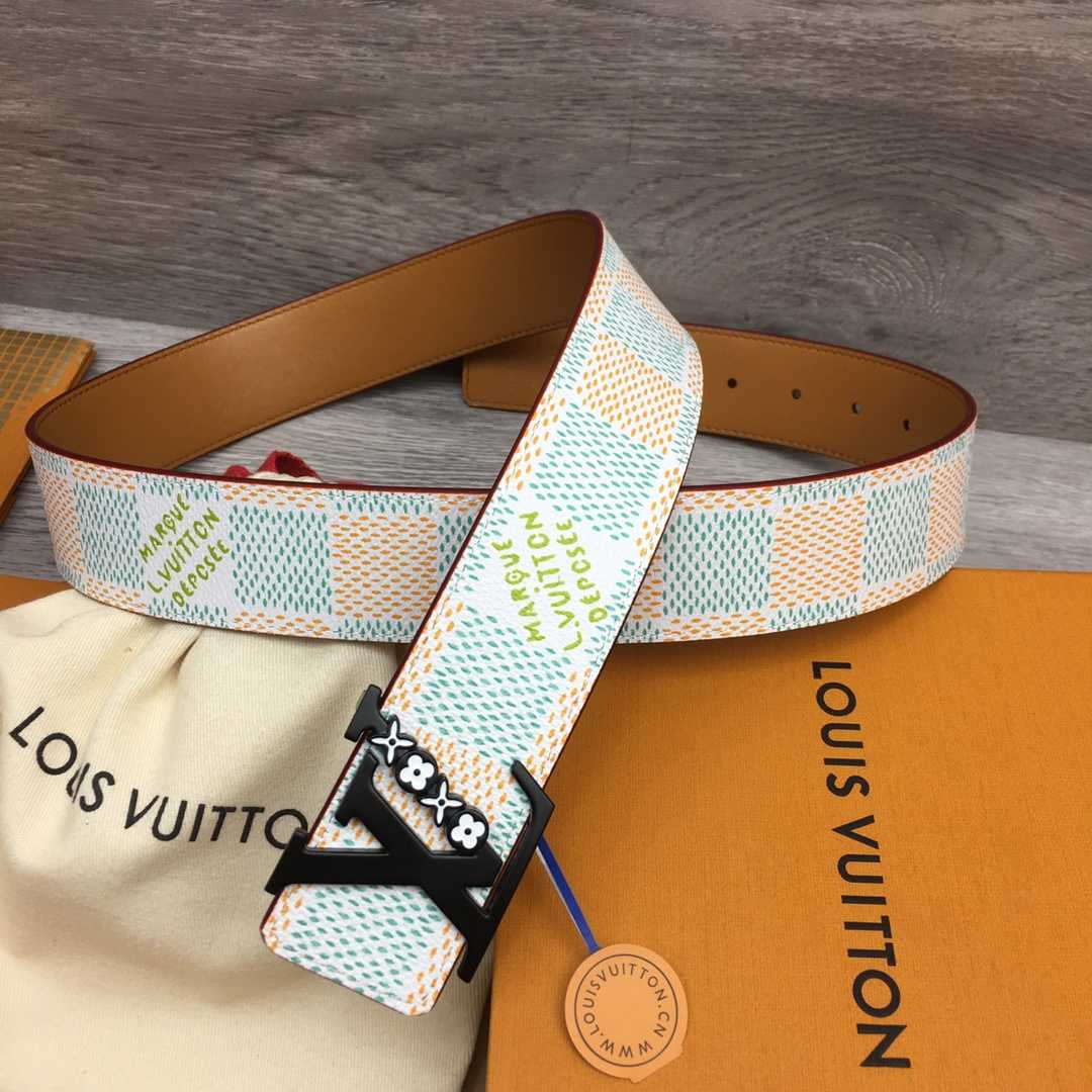 Louis Vuitton LV Initiales 40mm Reversible Belt - 