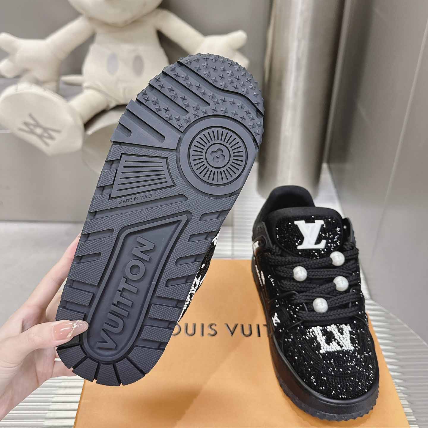 Louis Vuitton LV Trainer Maxi Sneaker   1ACEOK（upon uk size） - DesignerGu