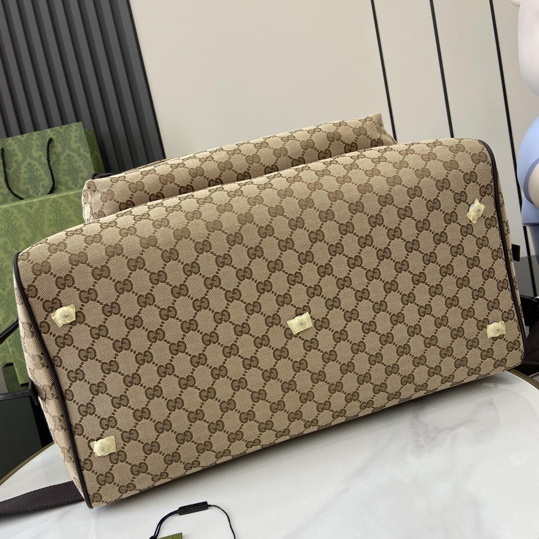 Gucci Medium GG Duffle Bag - 