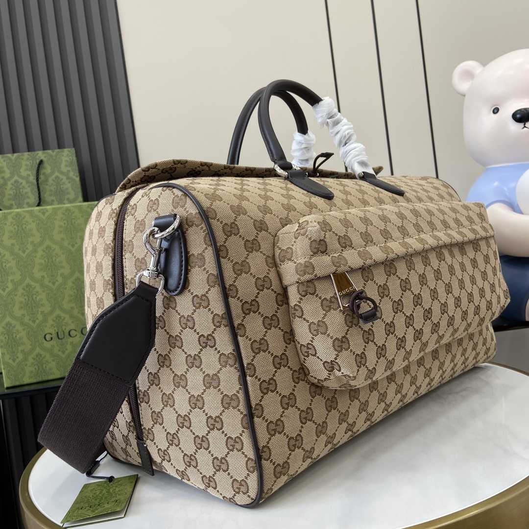 Gucci Medium GG Duffle Bag - 