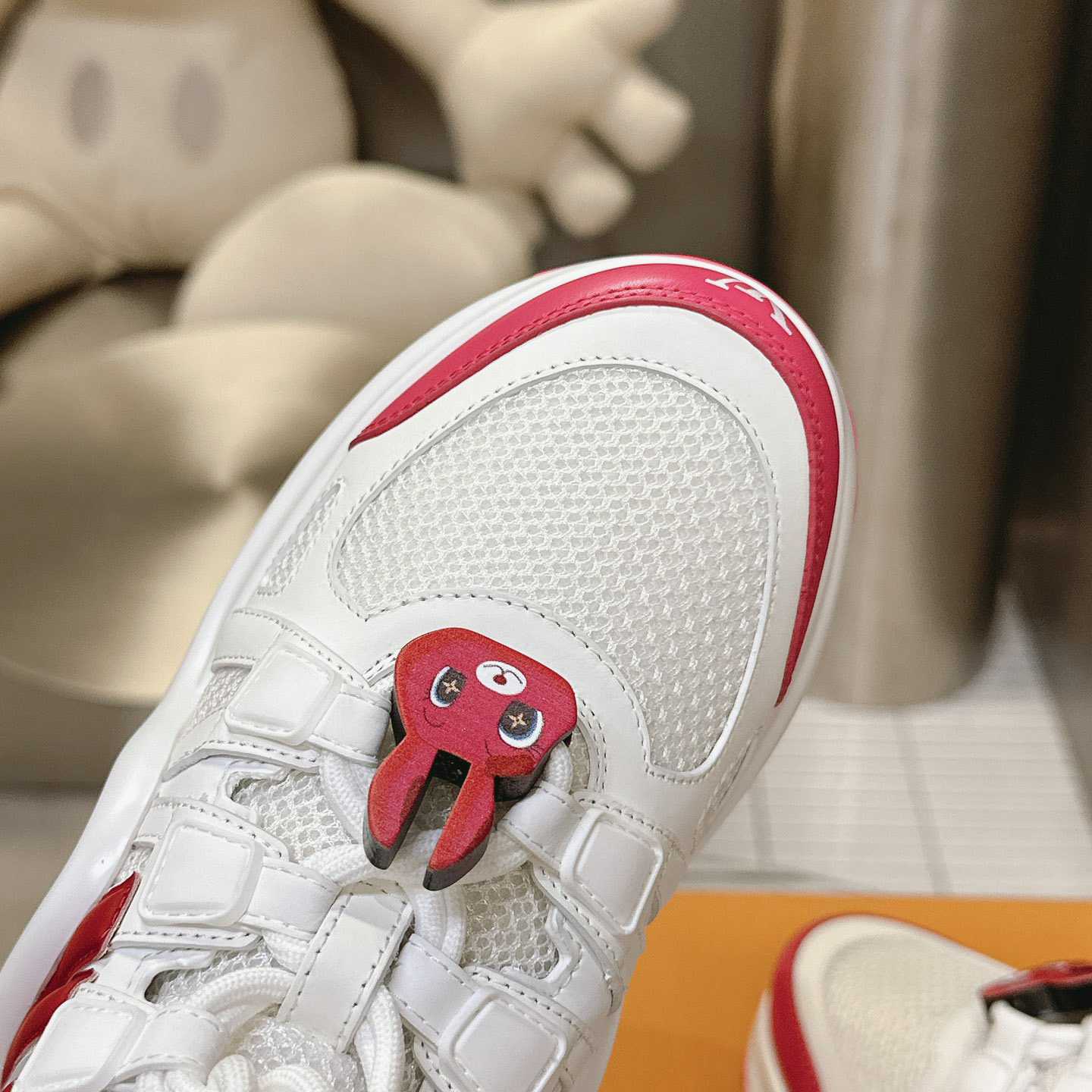 Louis Vuitton LV Archlight Sneaker   1AD35I - 