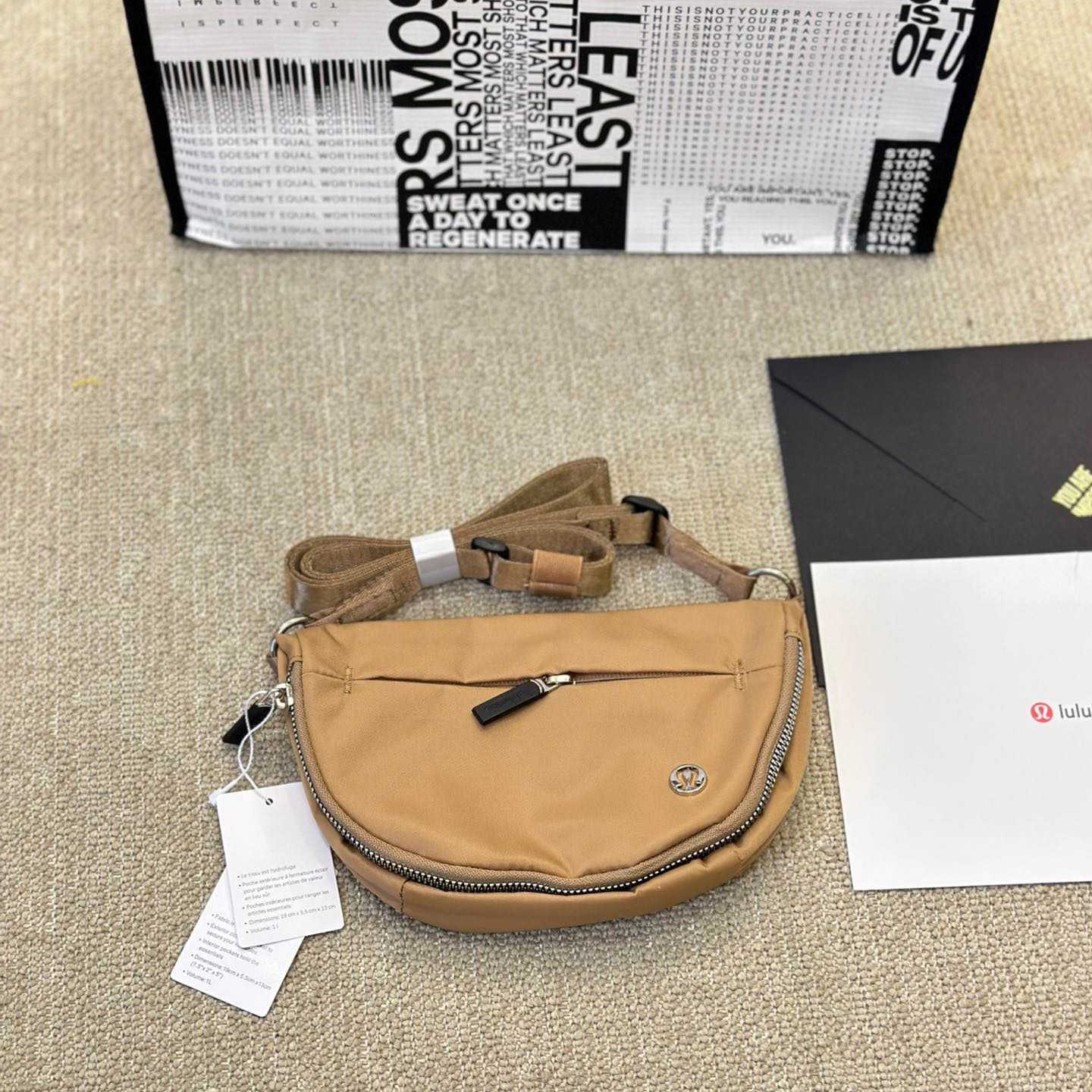 Lululemon All Night Micro Festival Bag （18-12cm） - 