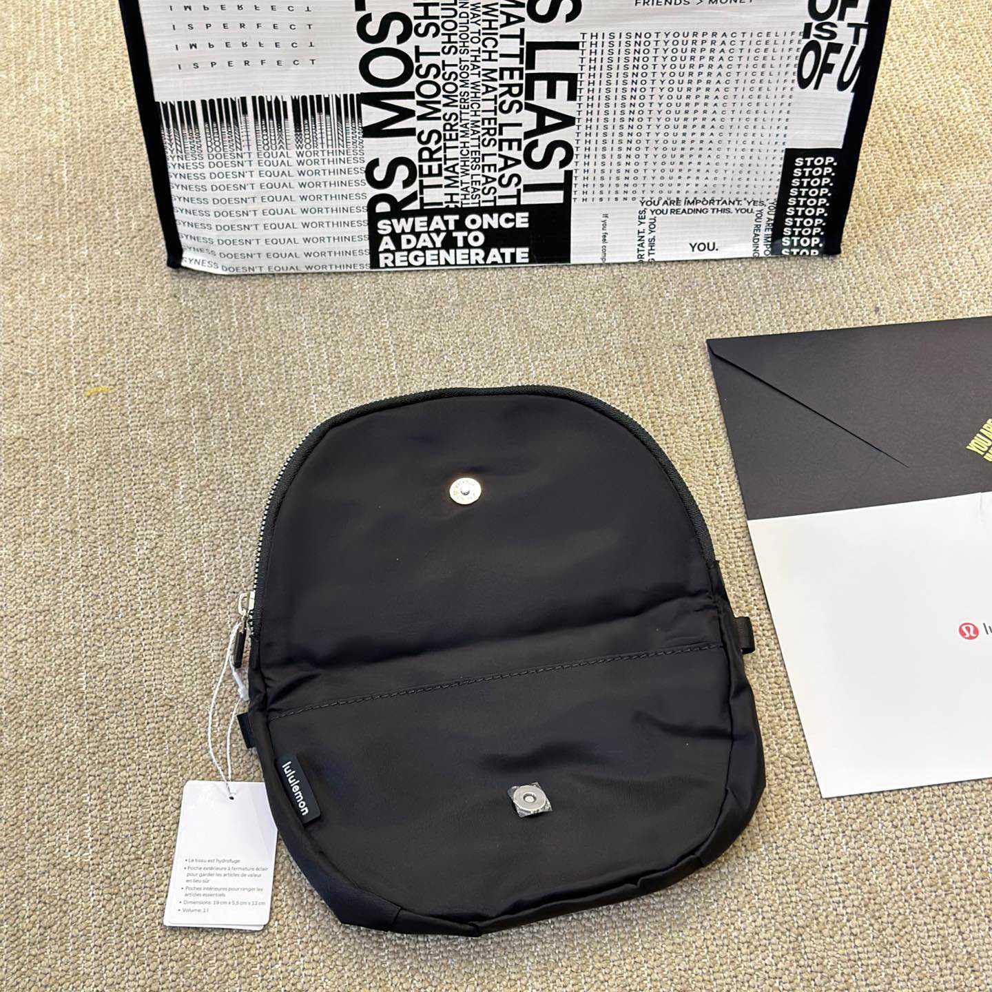 Lululemon All Night Micro Festival Bag （18-12cm） - 