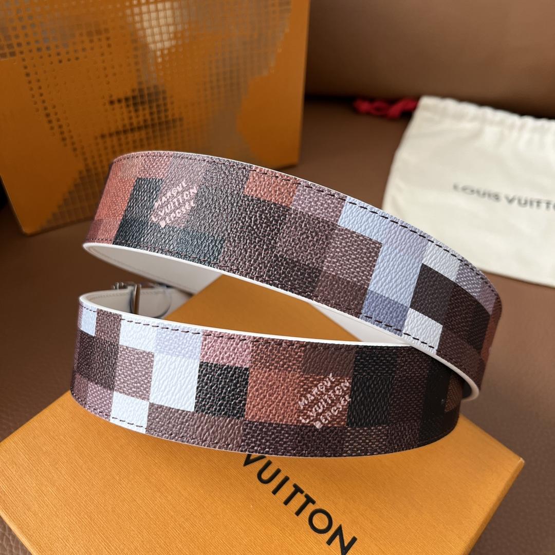 Louis Vuitton LV Initiales 40mm Reversible Belt - 