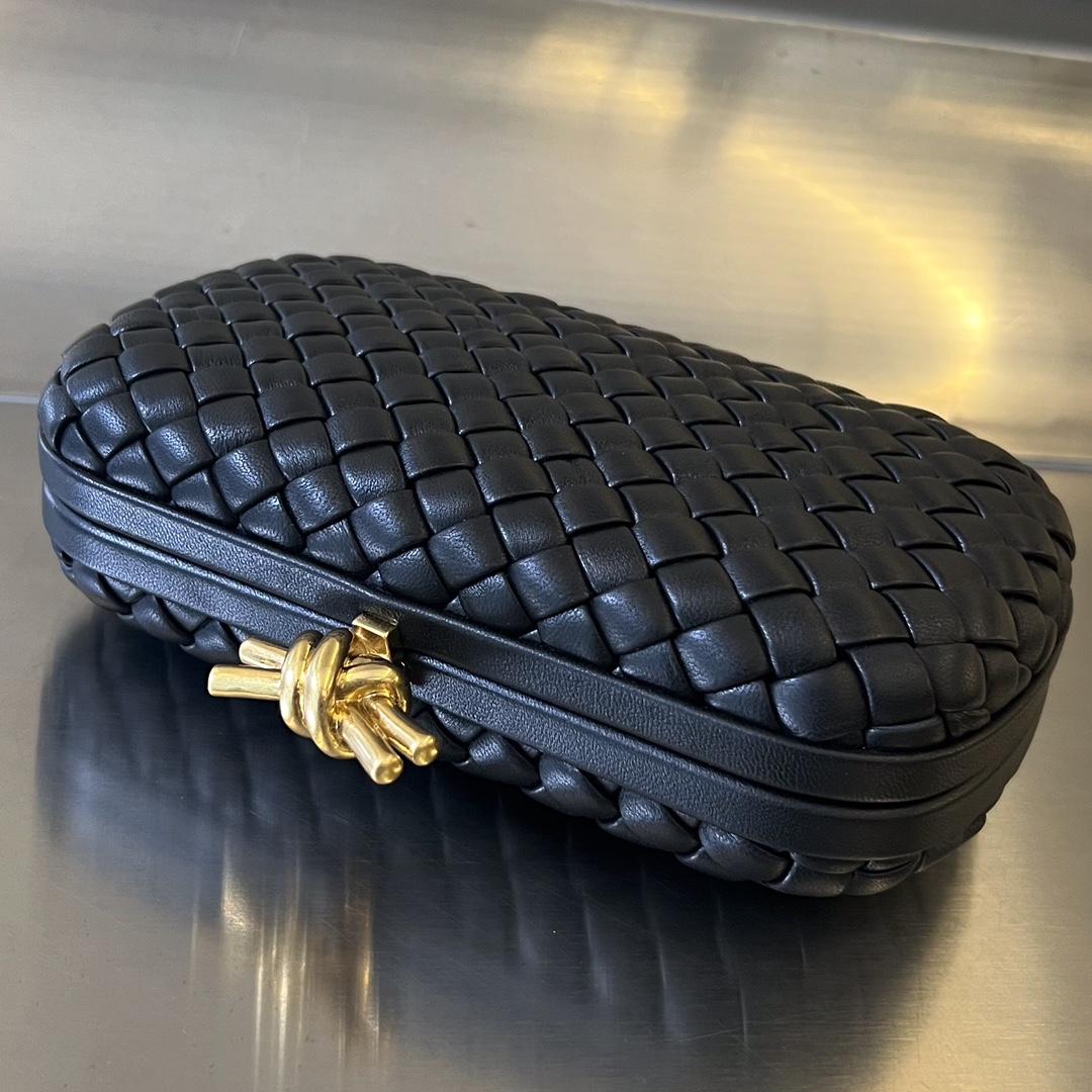 Bottega Veneta Knot - 