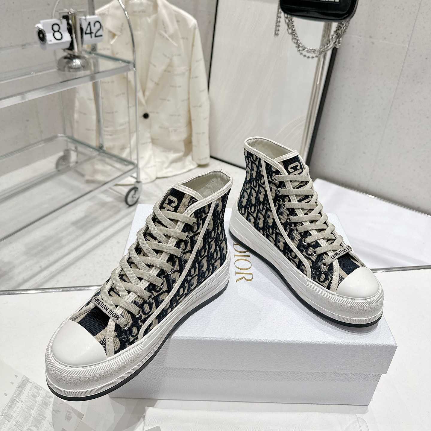 Dior Walk'n'Dior Platform Sneaker - 