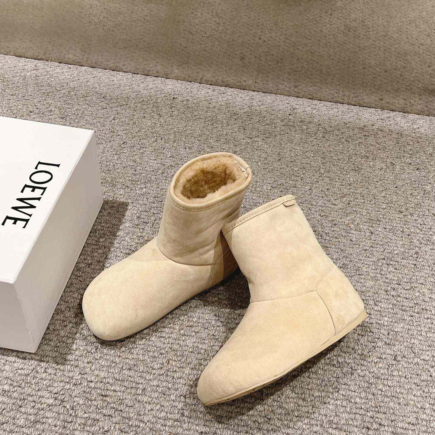 Loewe Lago Boot In Suede And Shearling - 
