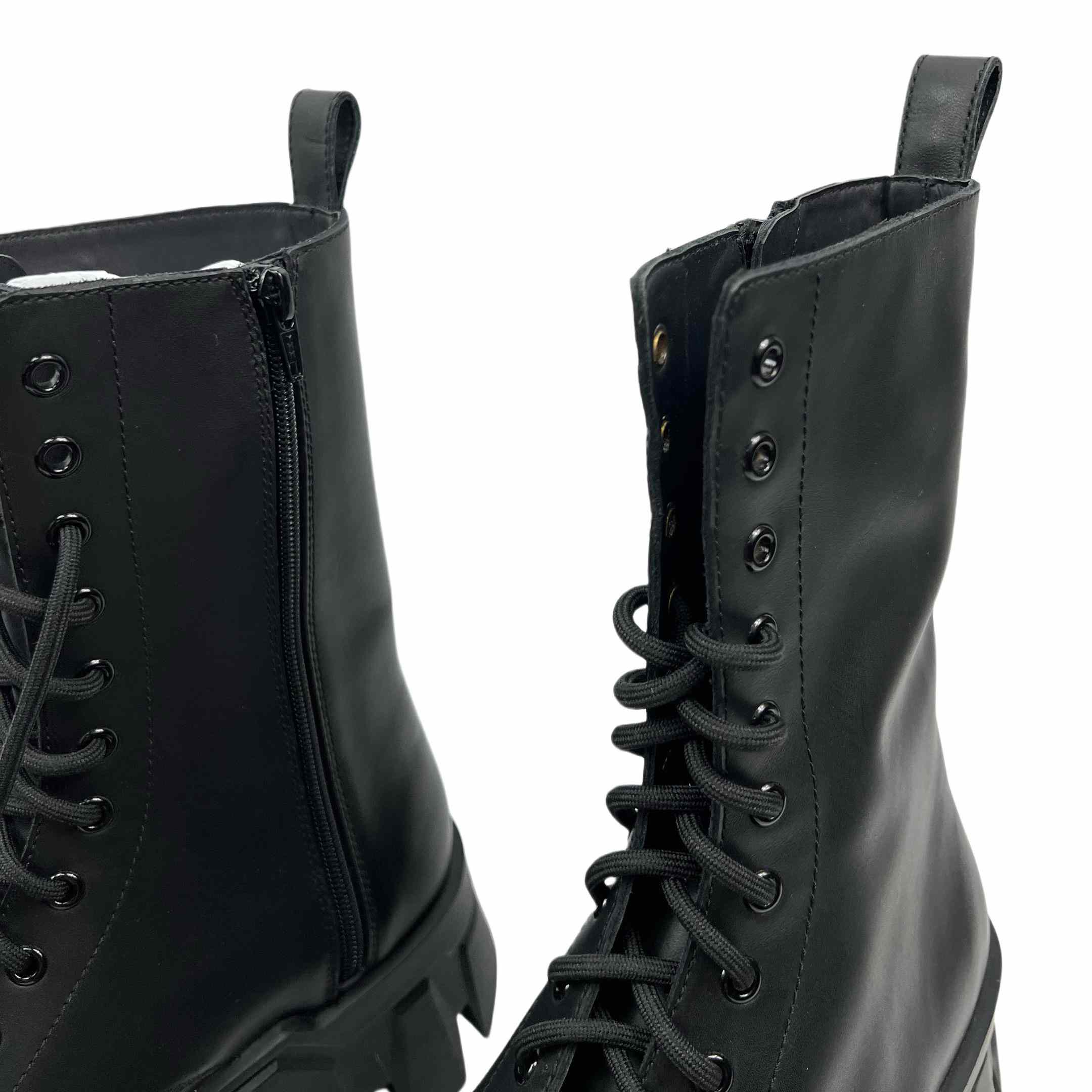 Balenciaga Bulldozer Lace-Up Boot In Black - 