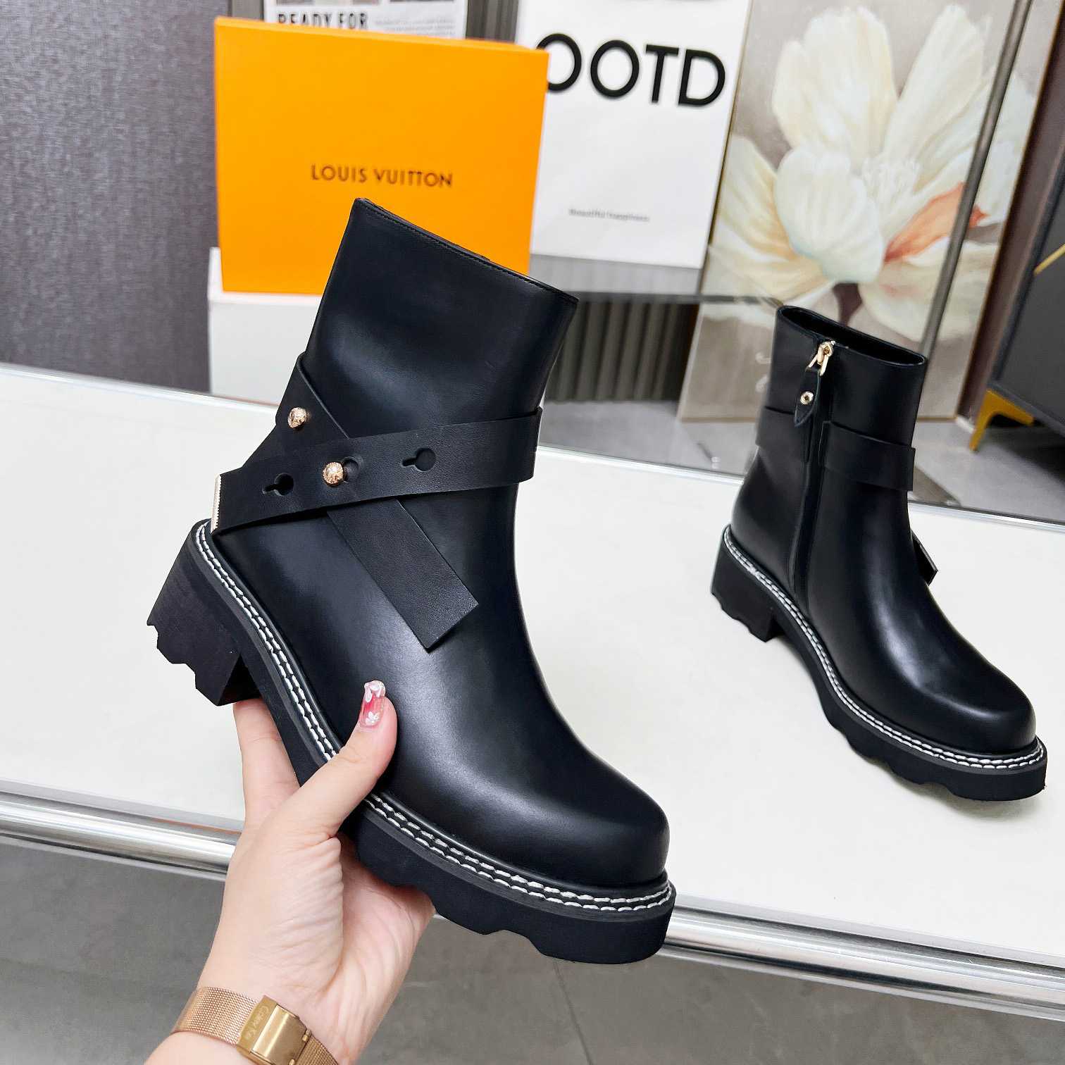 Louis Vuitton LV Beaubourg Ankle Boot   1ADADP - 