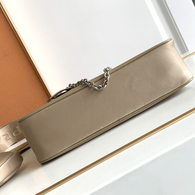 Prada Re-Edition 1995 Chaîne Re-Nylon Mini-bag - 