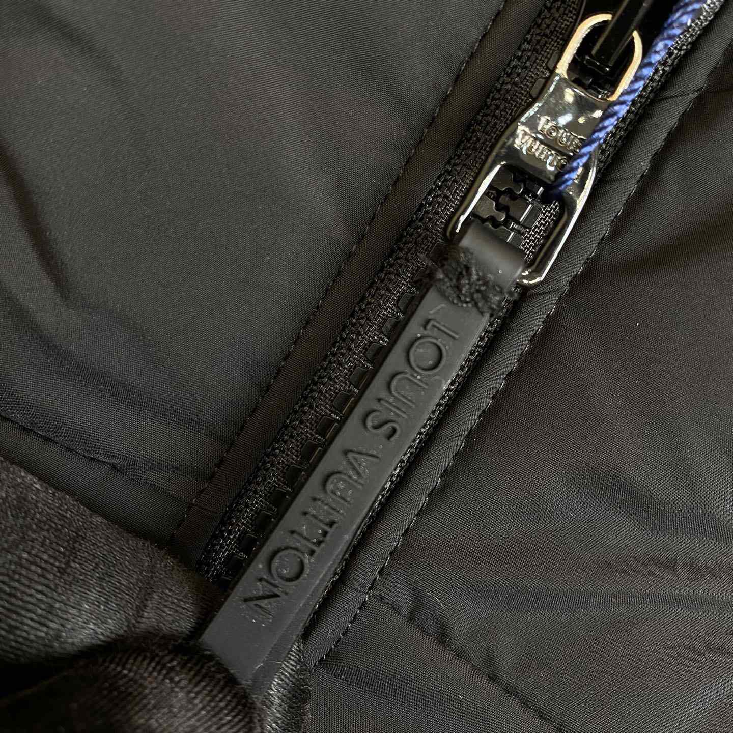 Louis Vuitton Down Blouson   1AFA37 - 