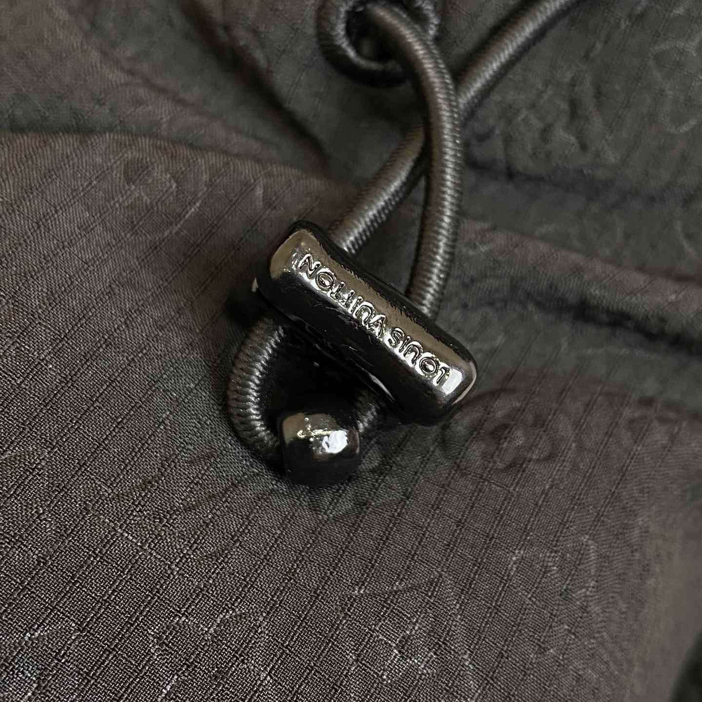 Louis Vuitton Down Blouson   1AFA37 - 