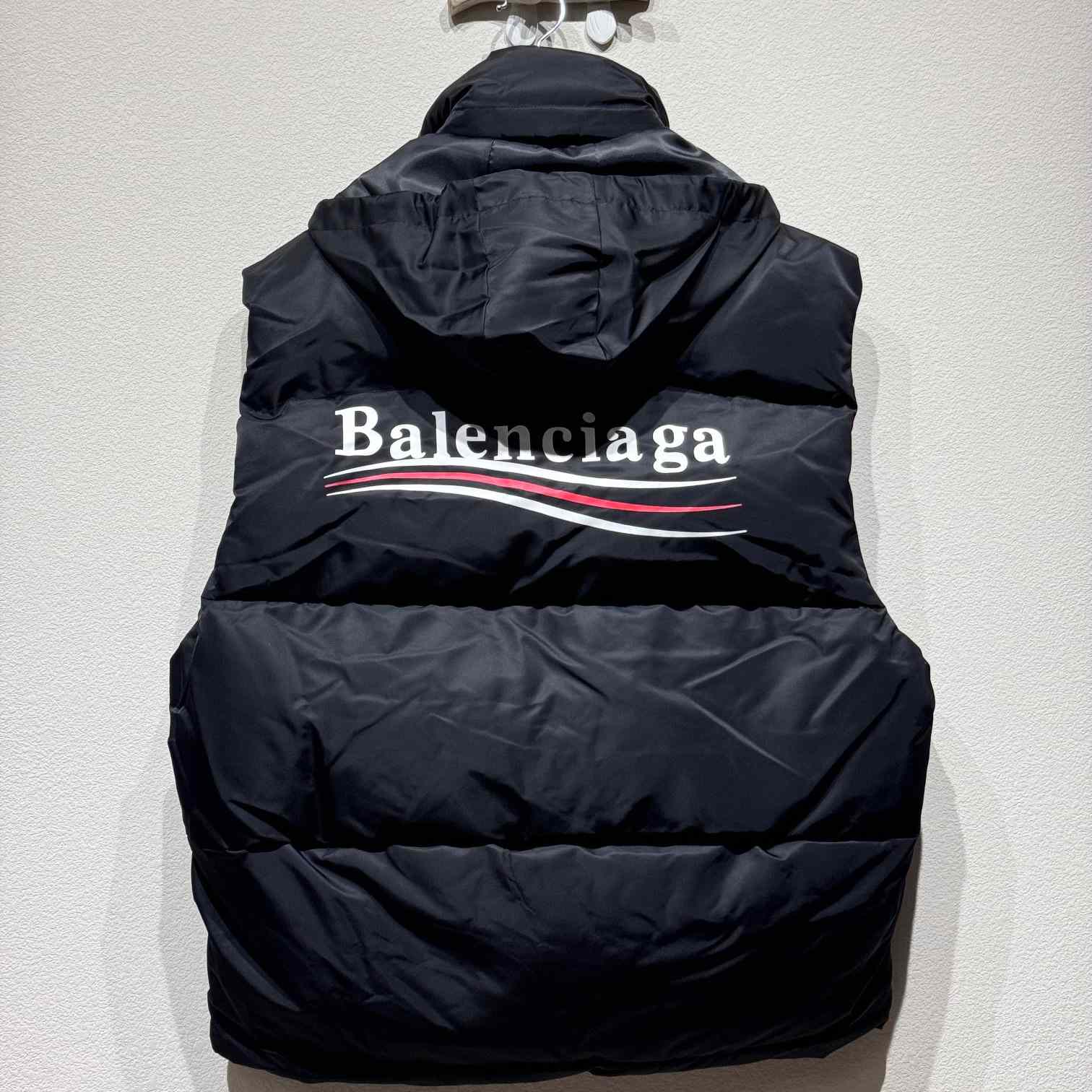 Balenciaga Political Campaign Cocoon Puffer Gilet - 