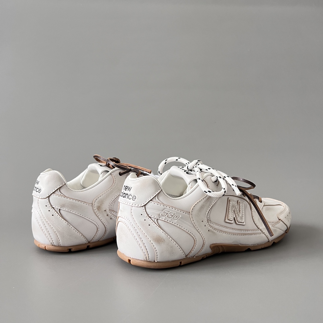 Miu Miu x New Balance 530 Sneakers - 