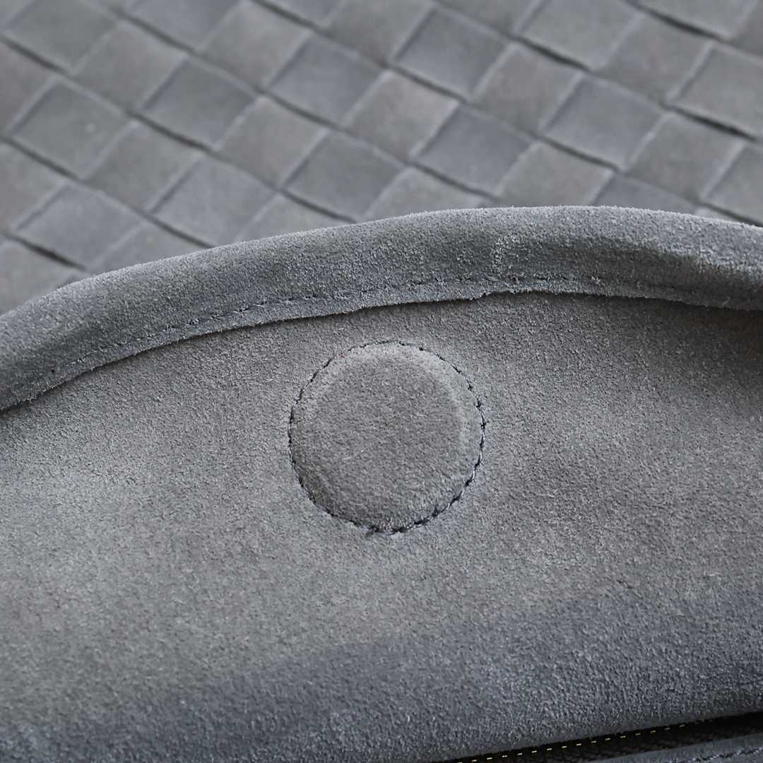 Bottega Veneta Hop  - 