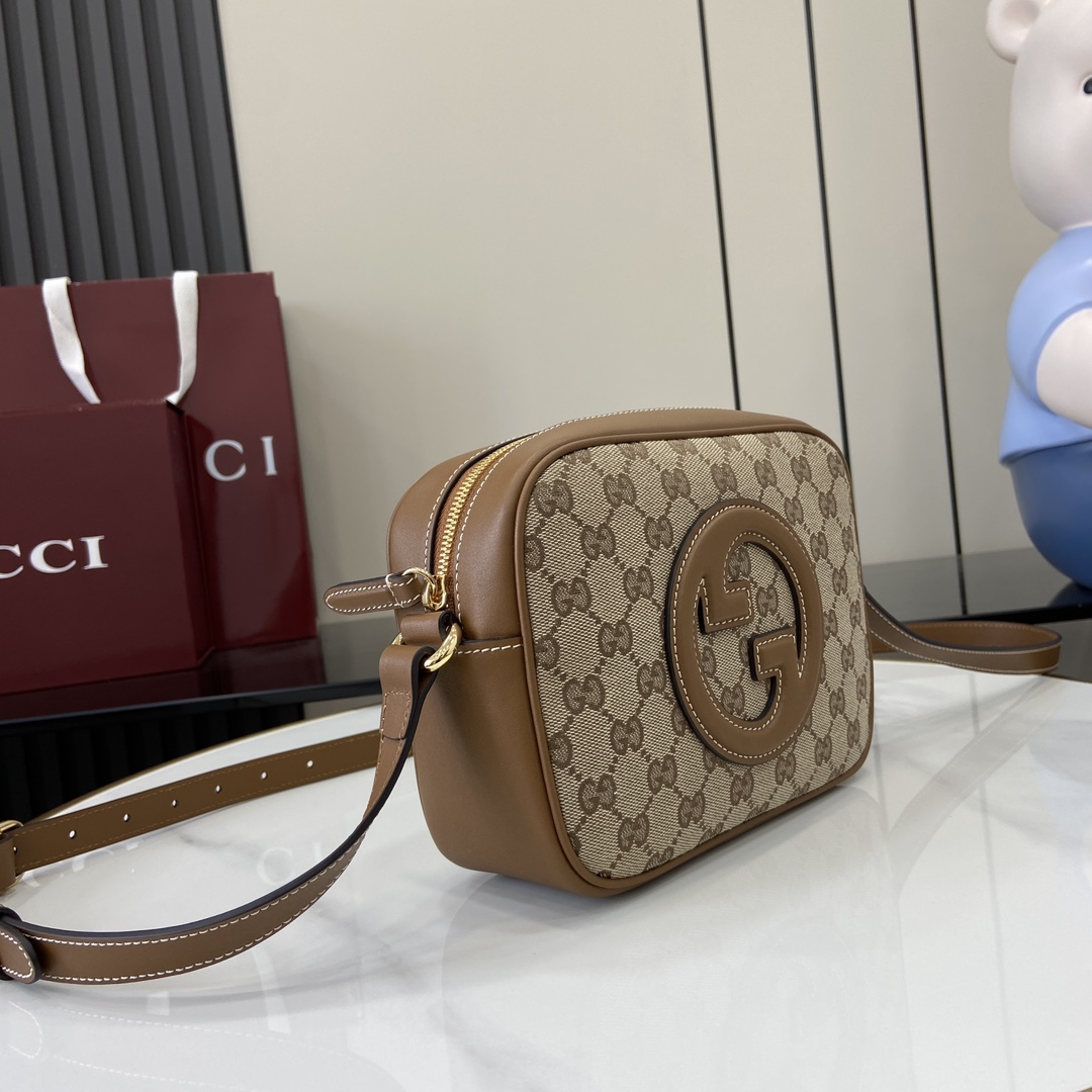 Gucci Blondie Mini Shoulder Bag - 