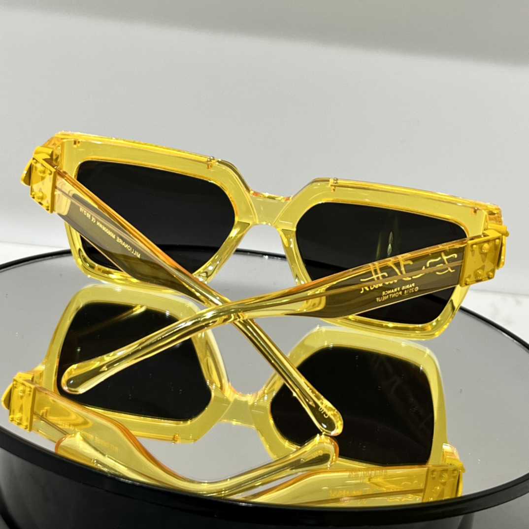 Louis Vuitton 1.1 Millionaires Square Sunglasses  LV96006 - 