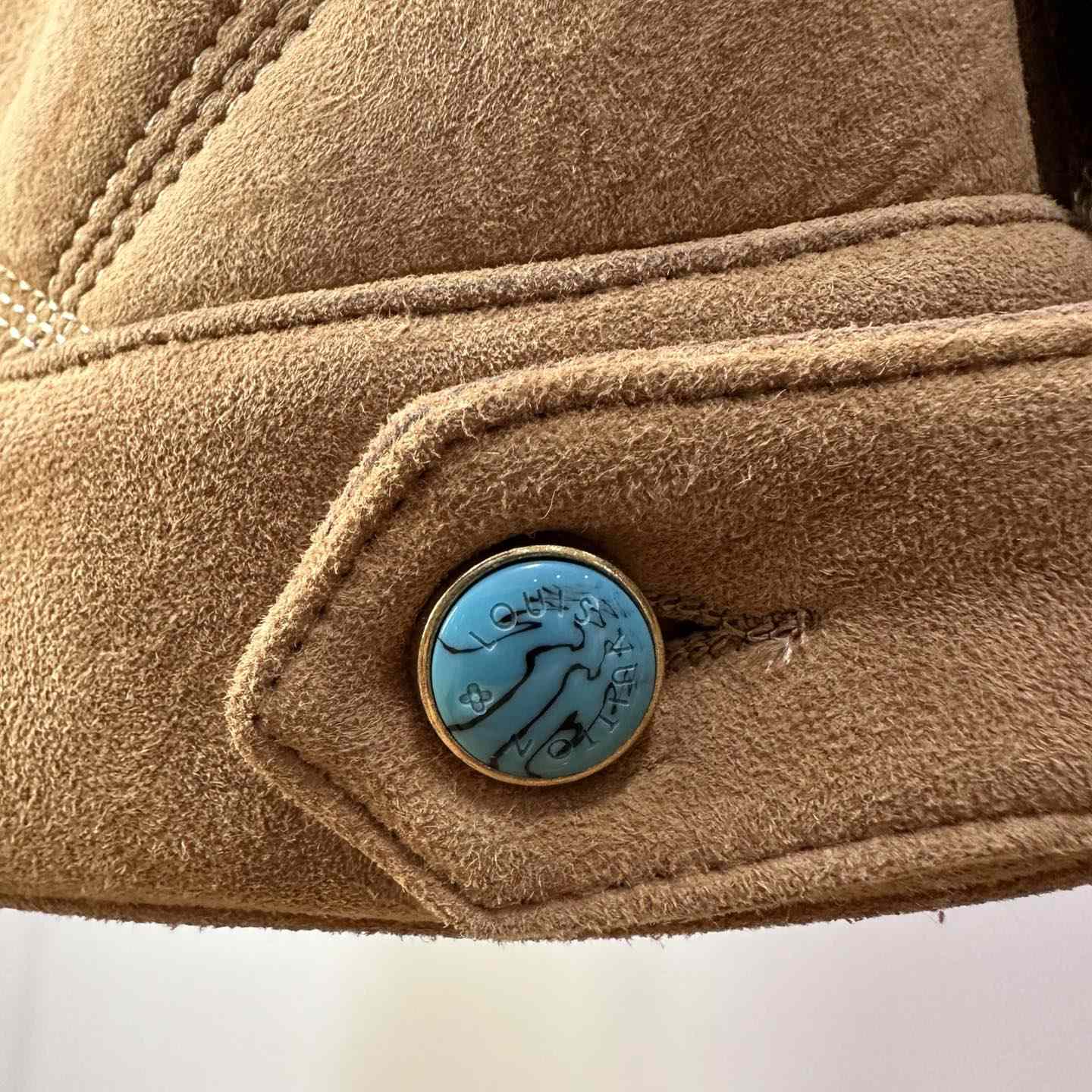 Louis Vuitton Embroidered Shearling Workwear Blouson   1AFXIM - 