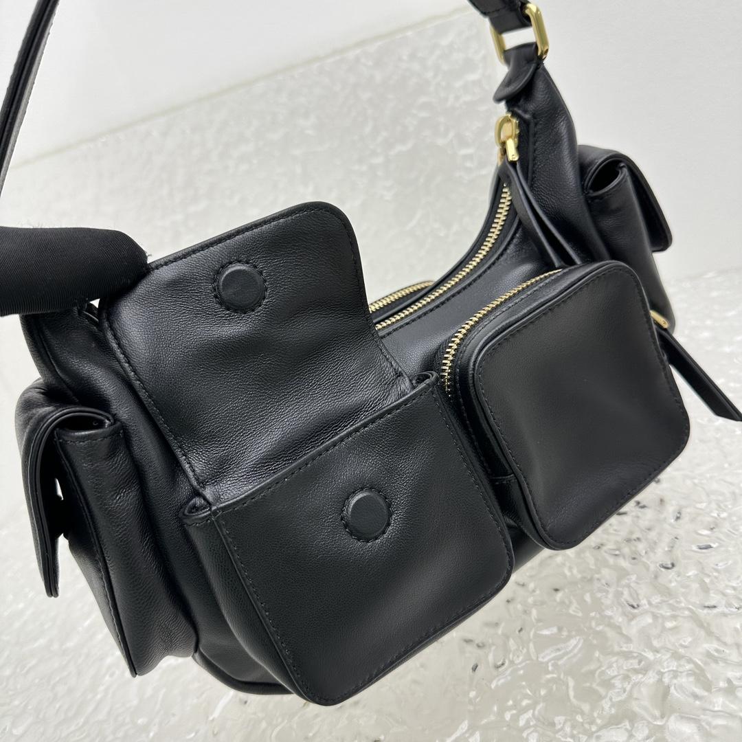 Miu Miu Nappa Leather Pocket Bag (21-12-6cm) - 