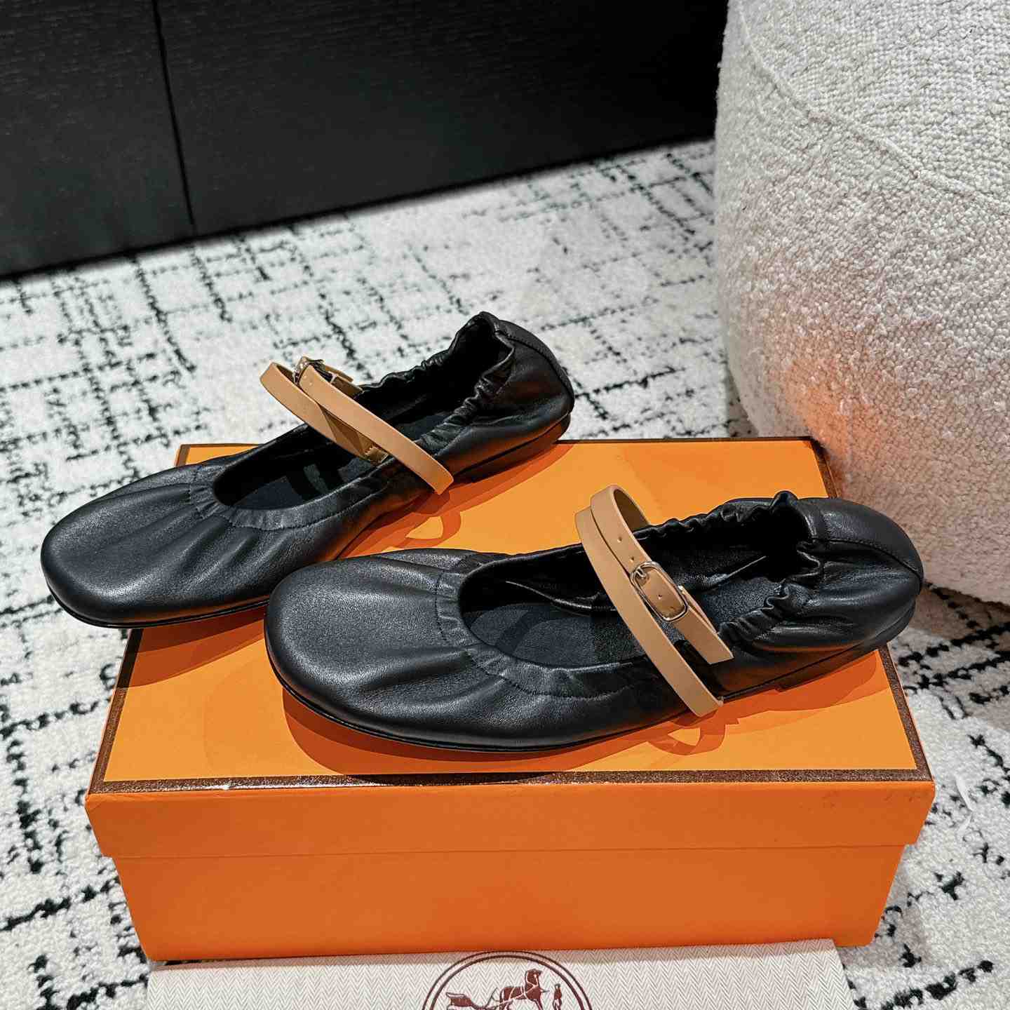 Hermes Jolly Ballet Flat - 