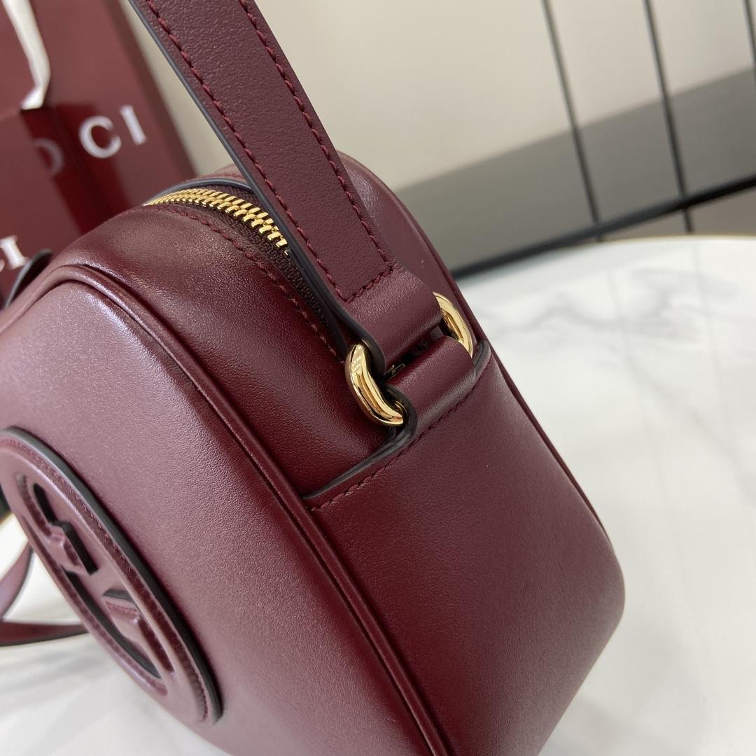 Gucci Blondie Mini Shoulder Bag - 