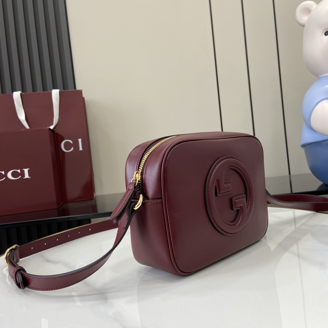 Gucci Blondie Mini Shoulder Bag - 