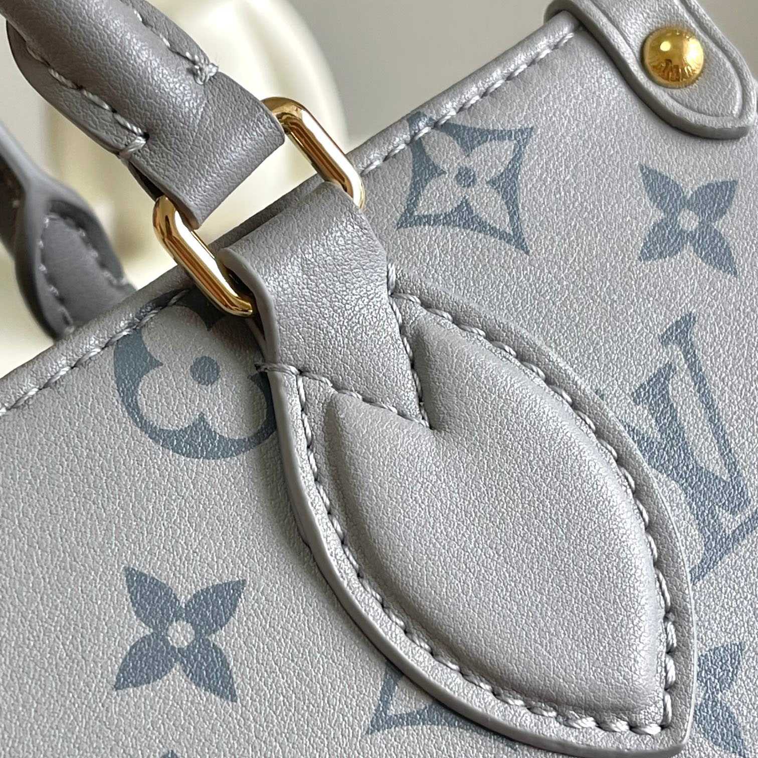 Louis Vuitton OnTheGo PM  M12465 - DesignerGu