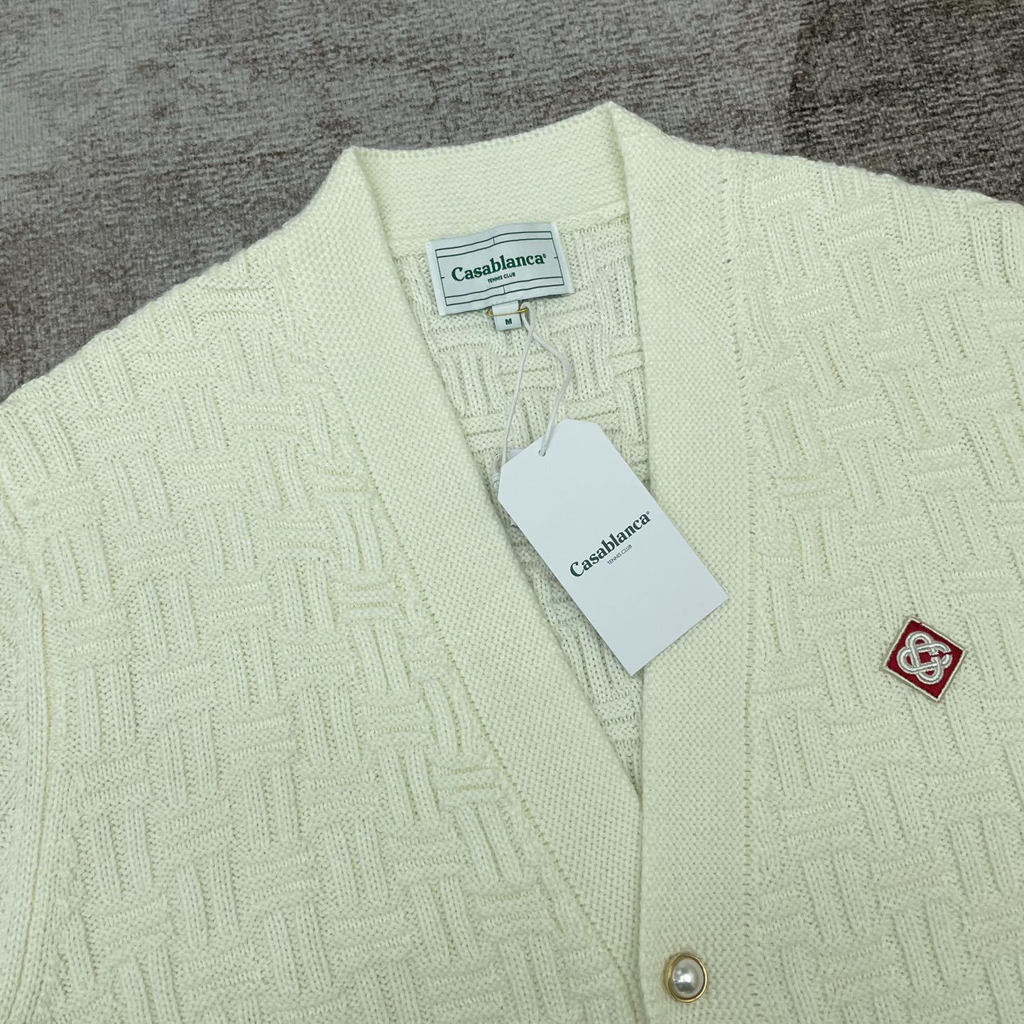 Casablanca Column Stitch Cardigan     D0082 - 