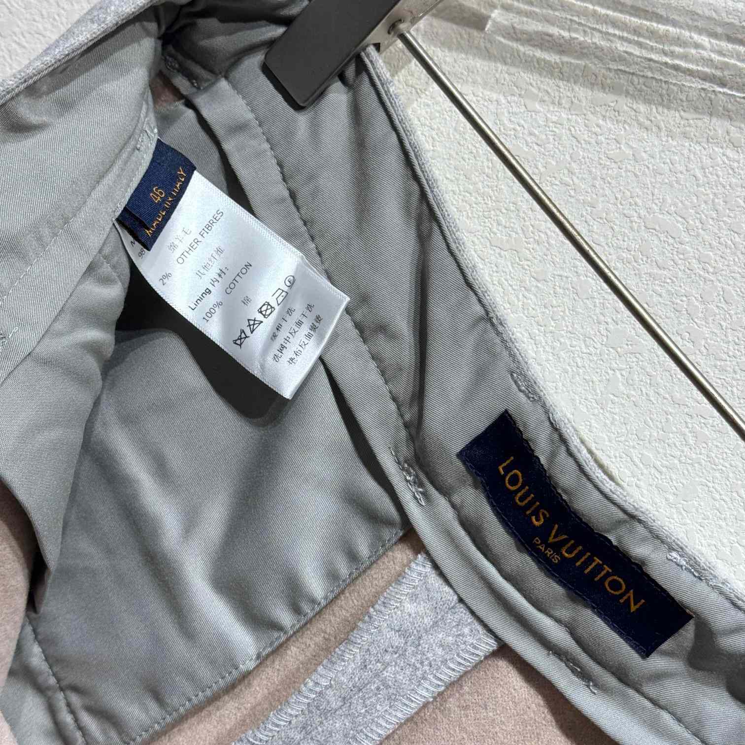 Louis Vuitton Wool Cargo Pants  1AGJLK - 